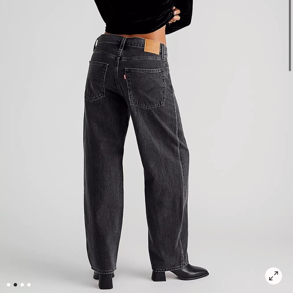 Levi's Baggy Dad Jeans - Picture 2 of 5